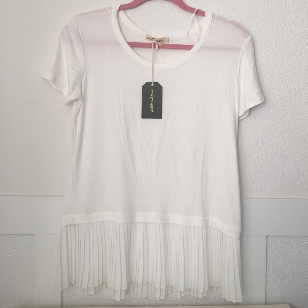 NWT Cute Top!
