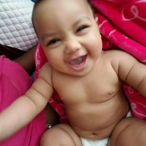 Meet your Posher, Dione