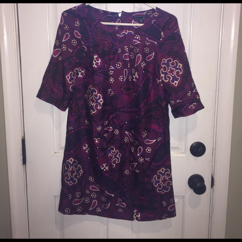 BANANA REPUBLIC purple paisley silk dress 0 petite