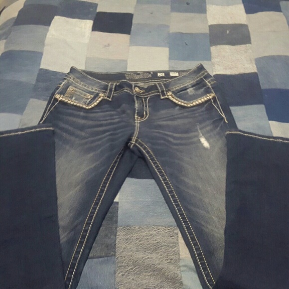 Two pairs of miss mes - Picture 2 of 4