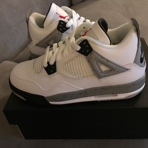 5.5 Air Jordan 4 Retro