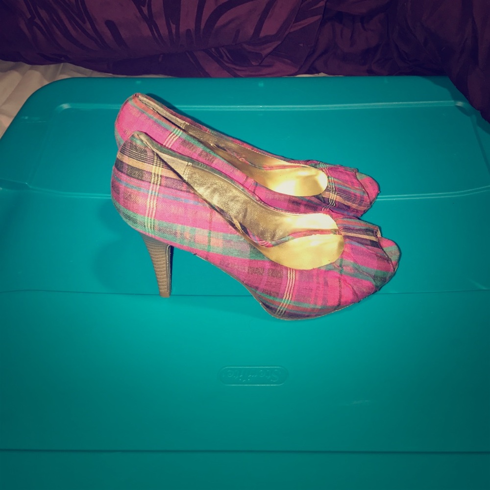 Candies classy pink plaid heels