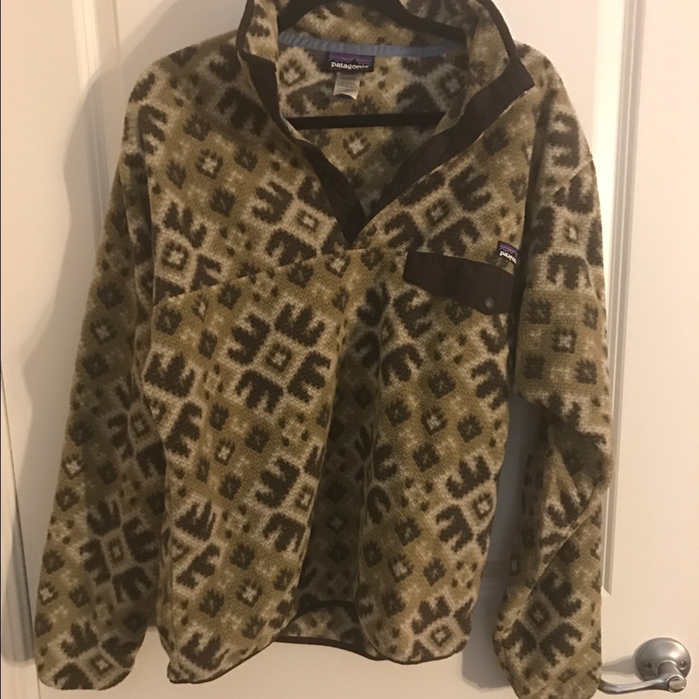 Men's medium Patagonia Snap-T synchilla fleece