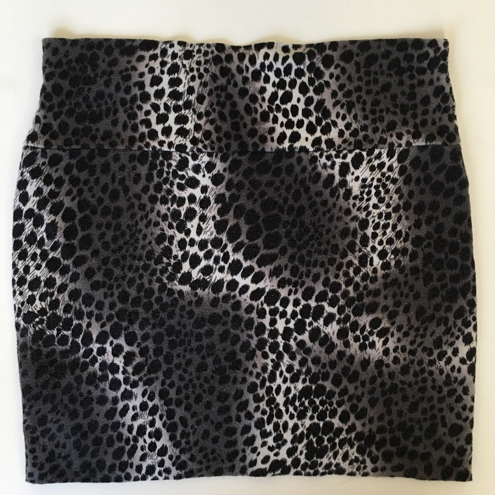 Short skirt