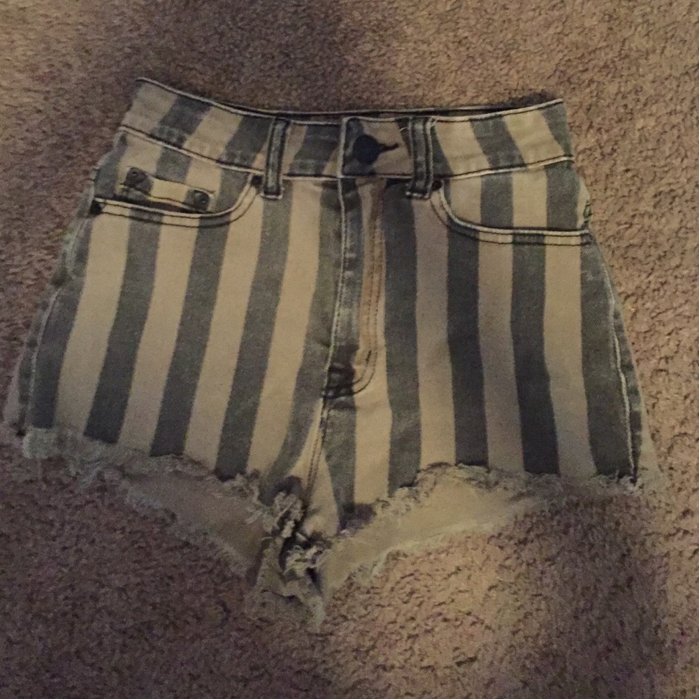 BDG high waisted shorts