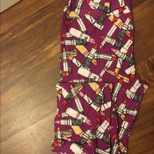 Lularoe lipstick OS leggings