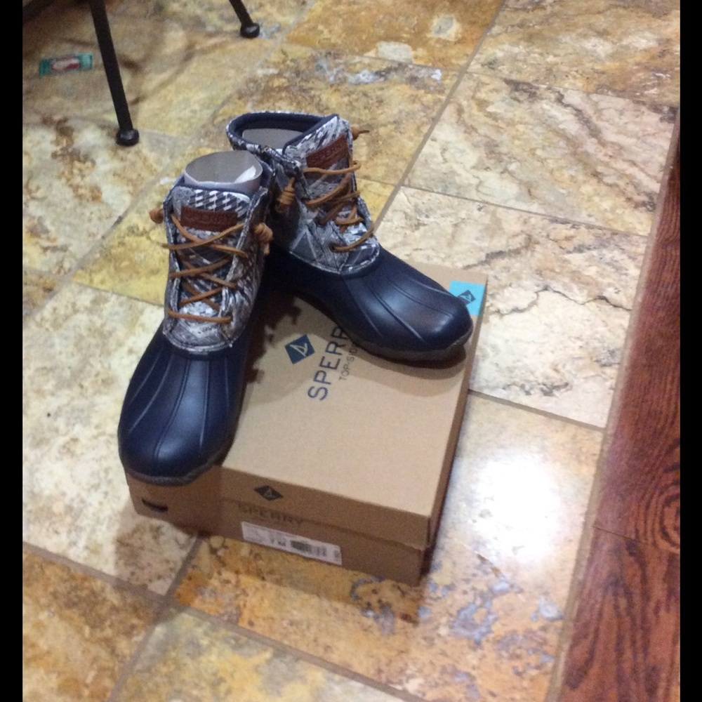 Sperry Saltwater boots