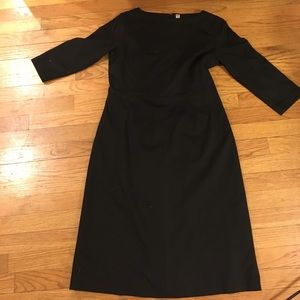 Uniglo black knee length dress