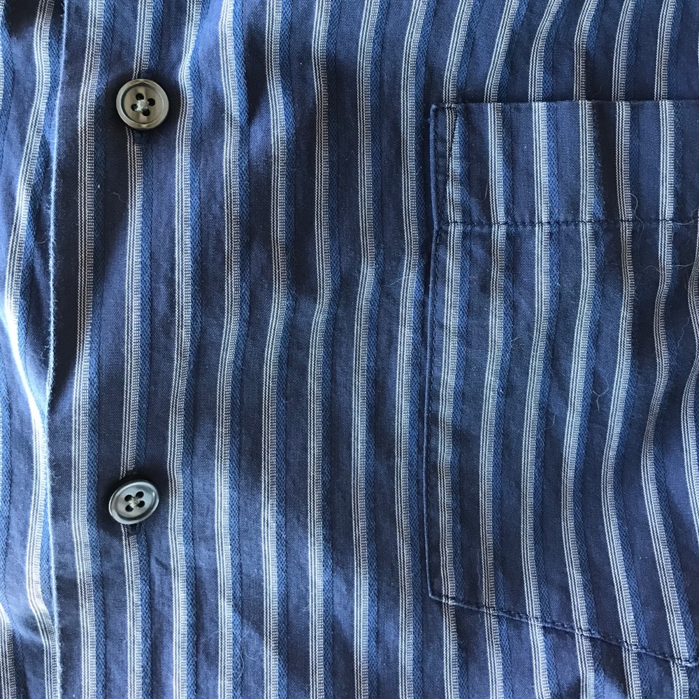 Perry Ellis Button Up - Picture 2 of 3