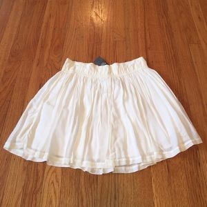 NEW: Abercombie & Fitch White Skirt