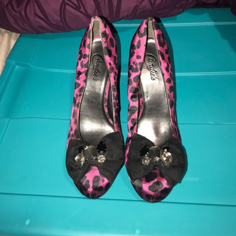 Candies arty pink print heels