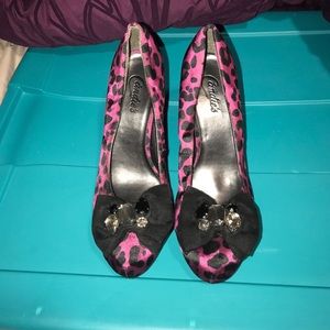 Candies arty pink print heels