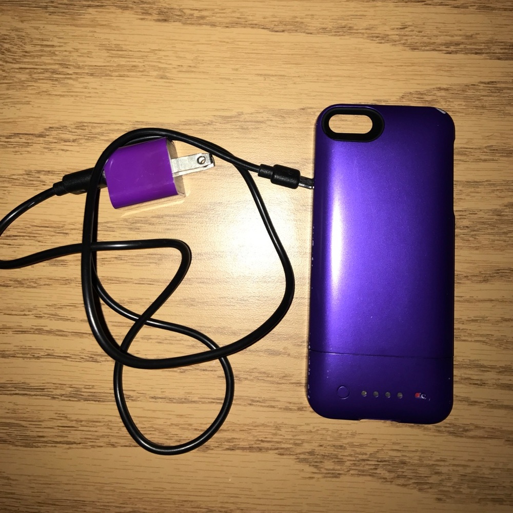 Mophie iPhone 5/5s charging case