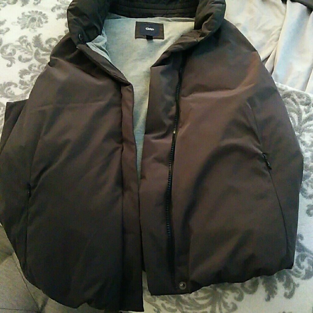 Gap Women's down vest