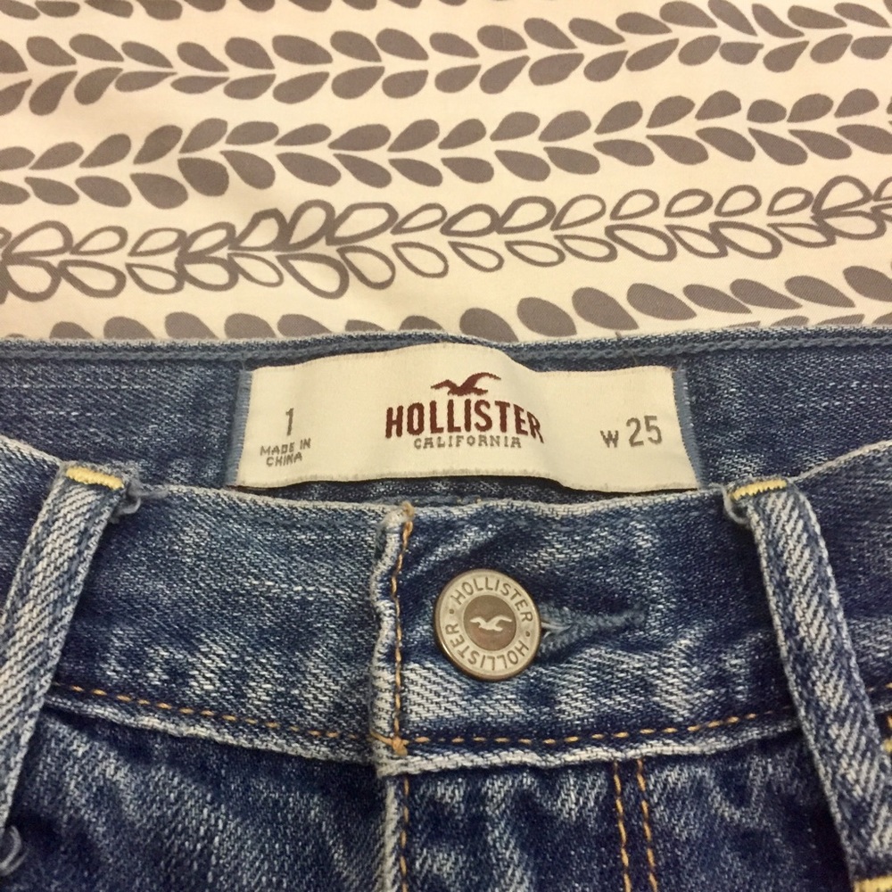 Patterned jean shorts - Picture 4 of 4