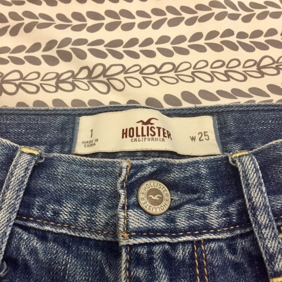 Patterned jean shorts - Picture 4 of 4