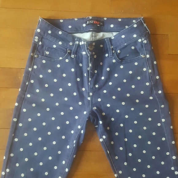 High Waisted, Polka Dotted Skinny Jeans, Size 25 - Picture 2 of 5