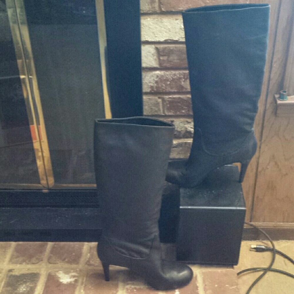 Enzo Angiolini black leather boots size 10