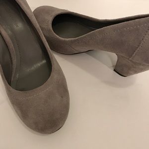 BCBGen Grey Suede Rounded Toe with Kitten Heel