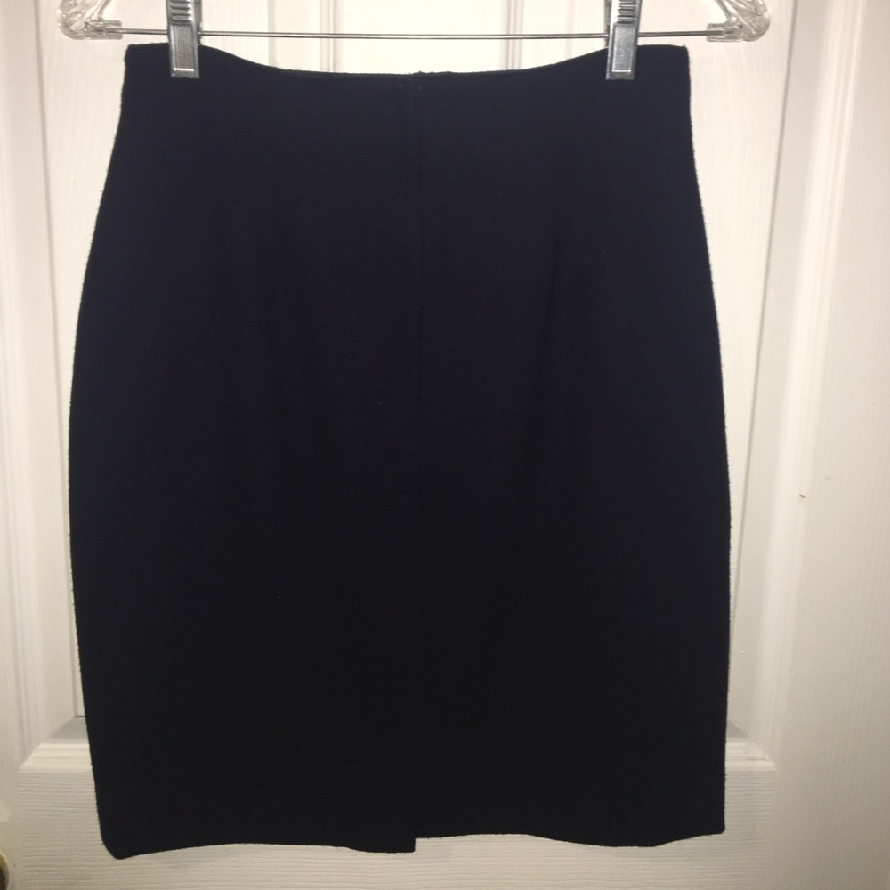 ✨CLASSIC NAVY PENCIL SKIRT✨