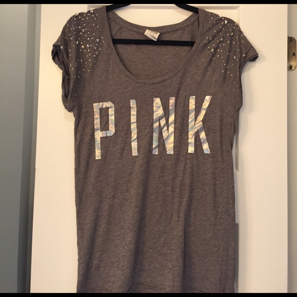 Pink shirt with beads