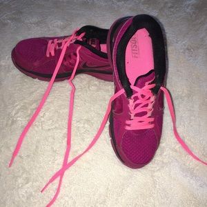 Nike Dual Fusion Running shoes