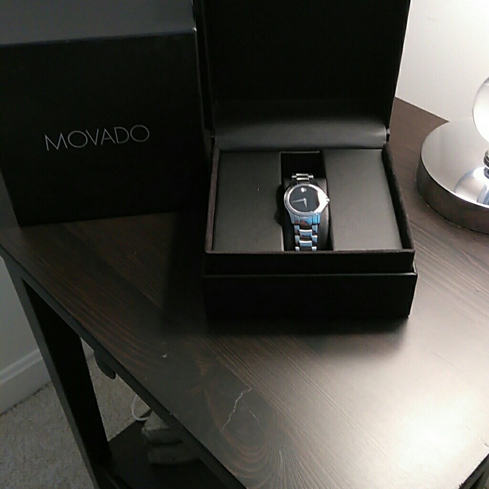 Ladies Movado Museum Classic
