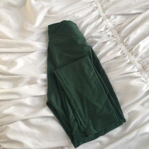 LulaRoe OS leggings, forest green
