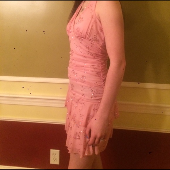 Taboo prom dress in such a pretty pink! Size M - Picture 3 of 4