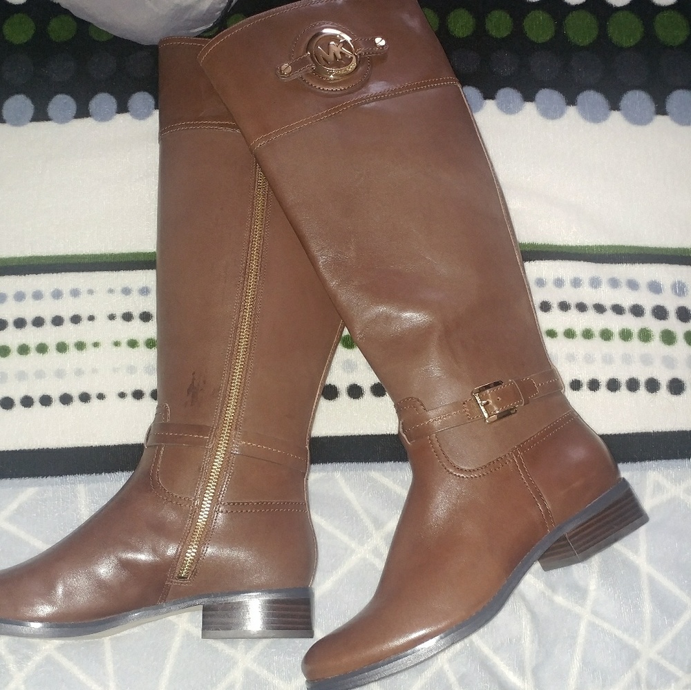 MK STOCKARD LEATHER BOOT