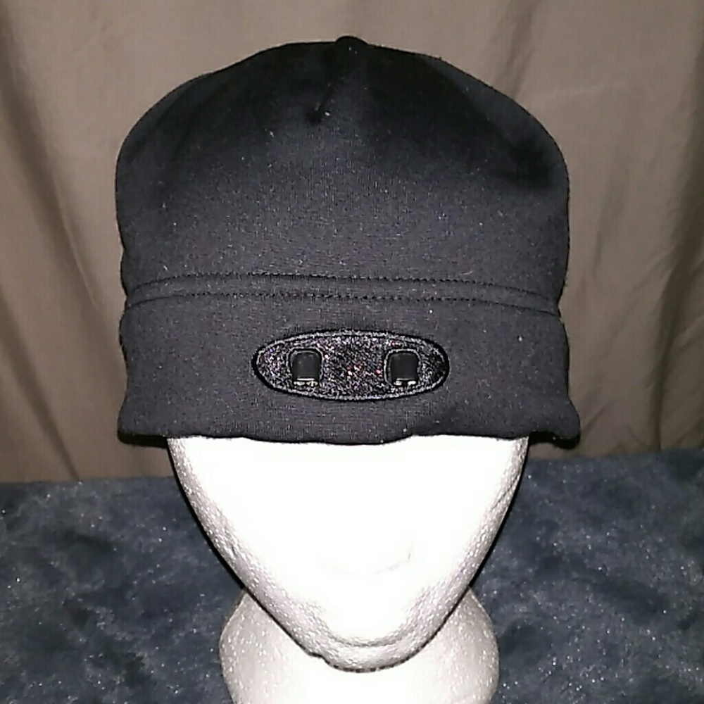 New beenie with lights.