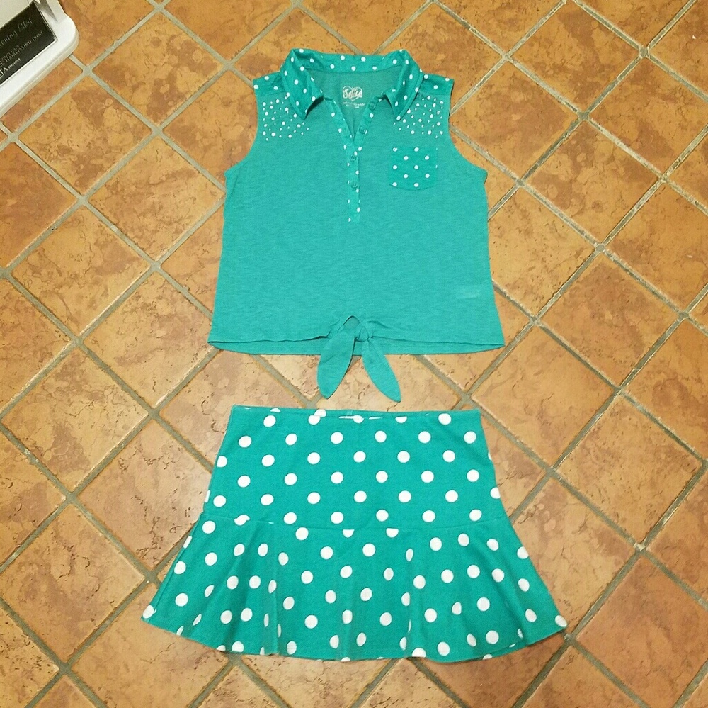 (SOLD) Justice Outfit - Girls Size 12/14