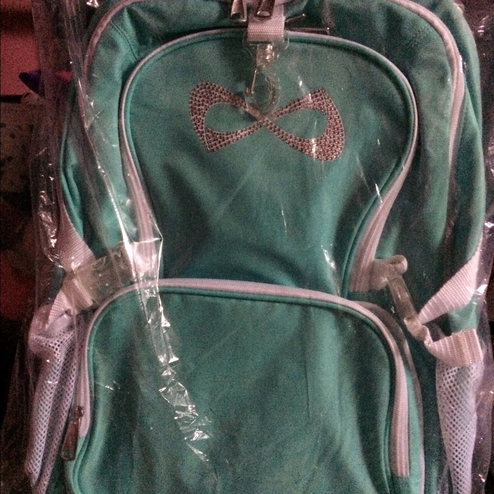 Meet your Posher, Kristen