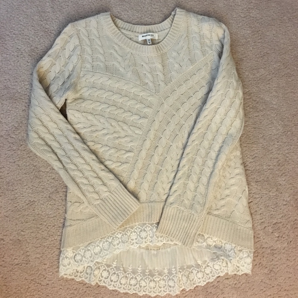 Cream Size M Cable Knit w Lace trim Sweater