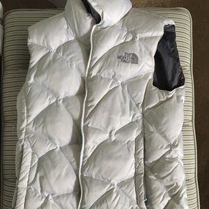 North face vest