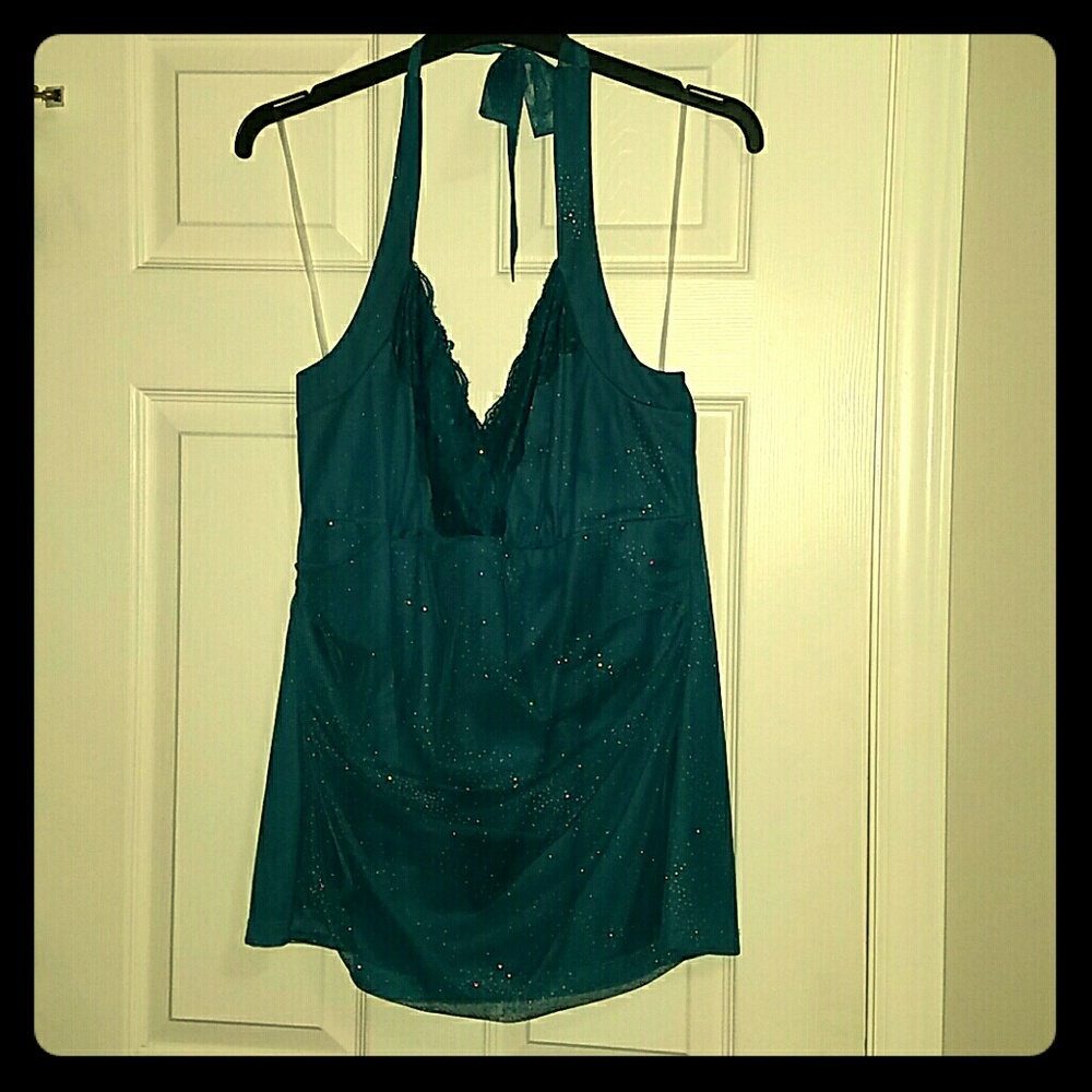 Halter top