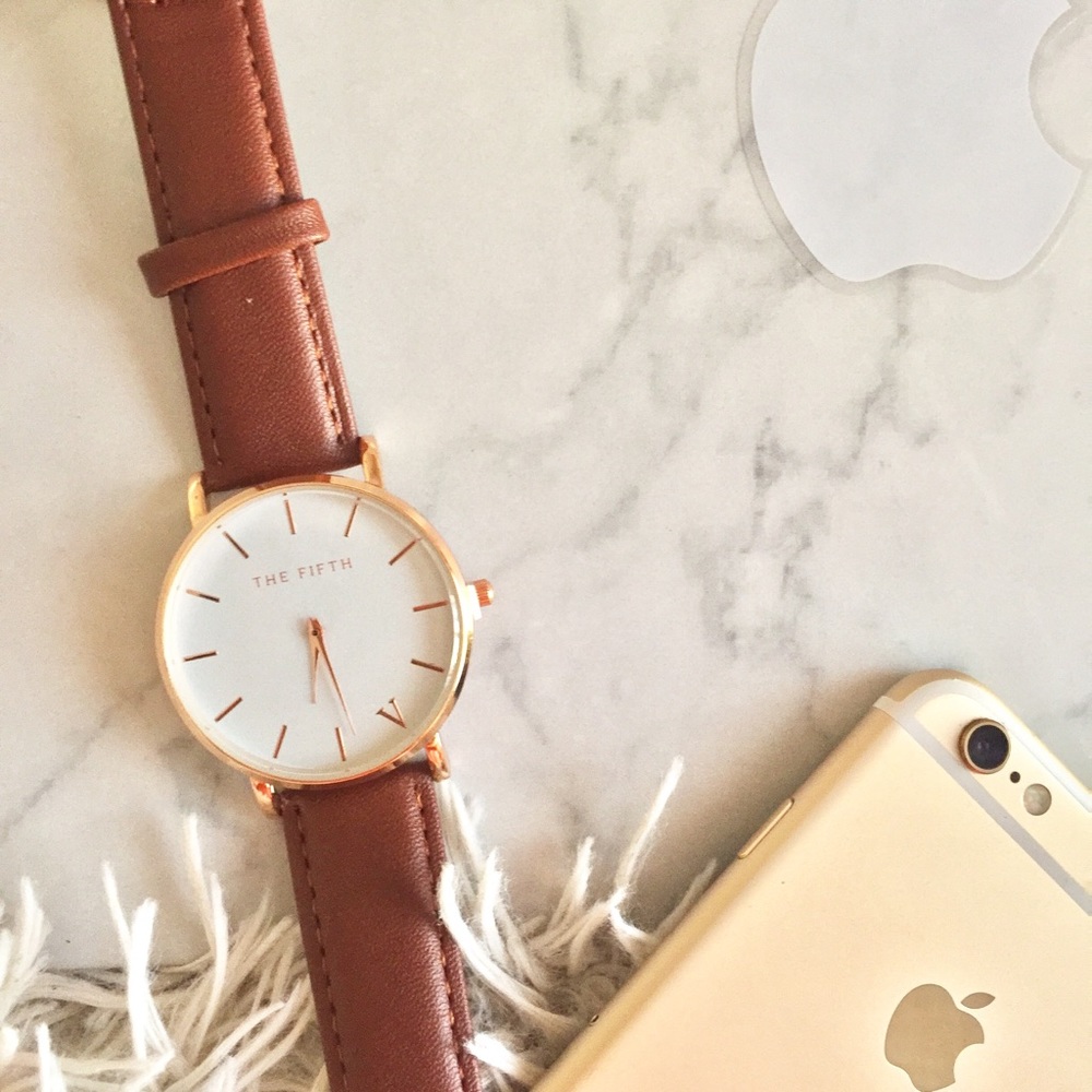 Brown Leather The Fifth Style Luxury Watch