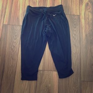 Nike Capri workout pants