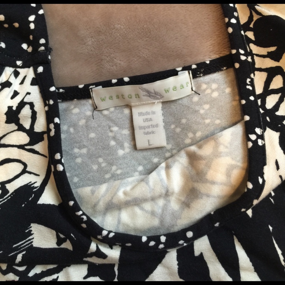 Weston Wear Ruffle Tank - Picture 2 of 4