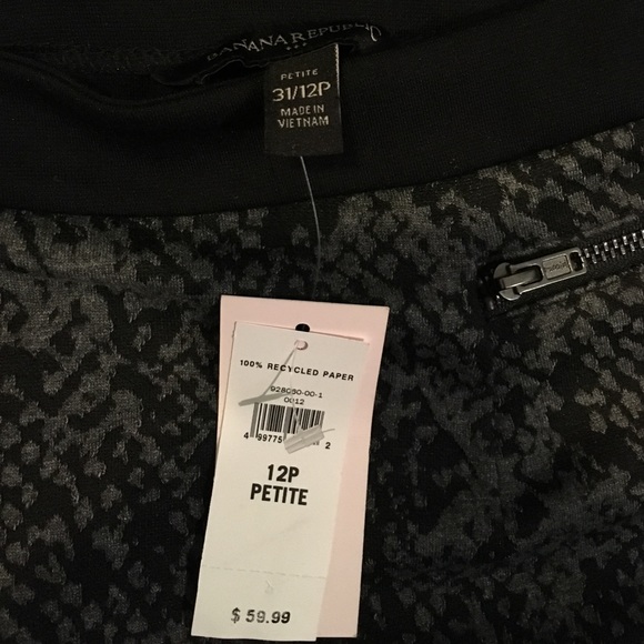 NWT Color Blocked BR Mini Skirt - Picture 3 of 3