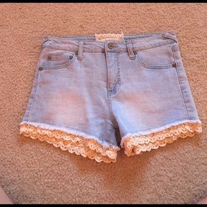 Altar'd state 27/5 shorts