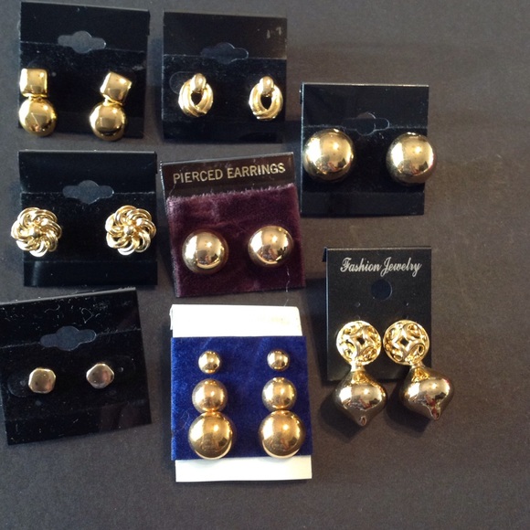 Jewelry - NEW 10 Pair of Gold Post Earrings FIRM