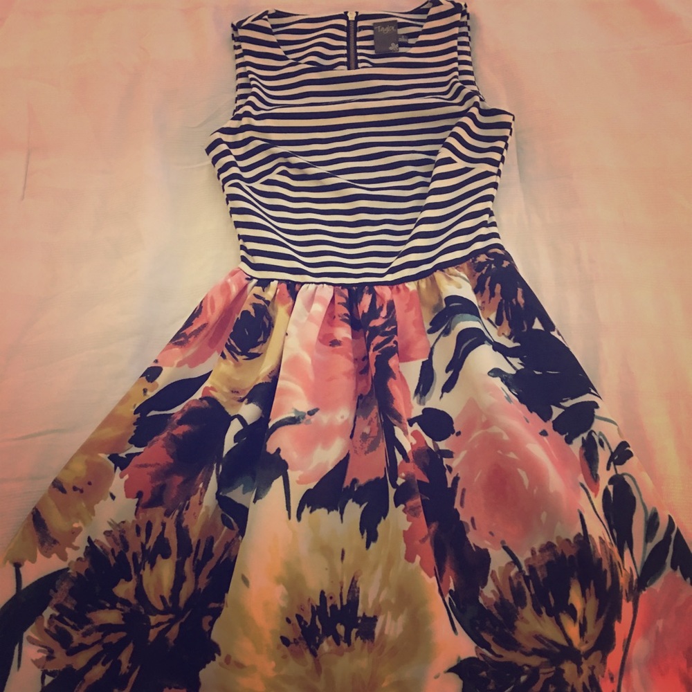 Taylor Dress NWOT