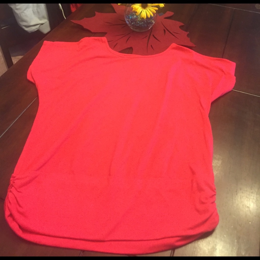 Maurices shirt