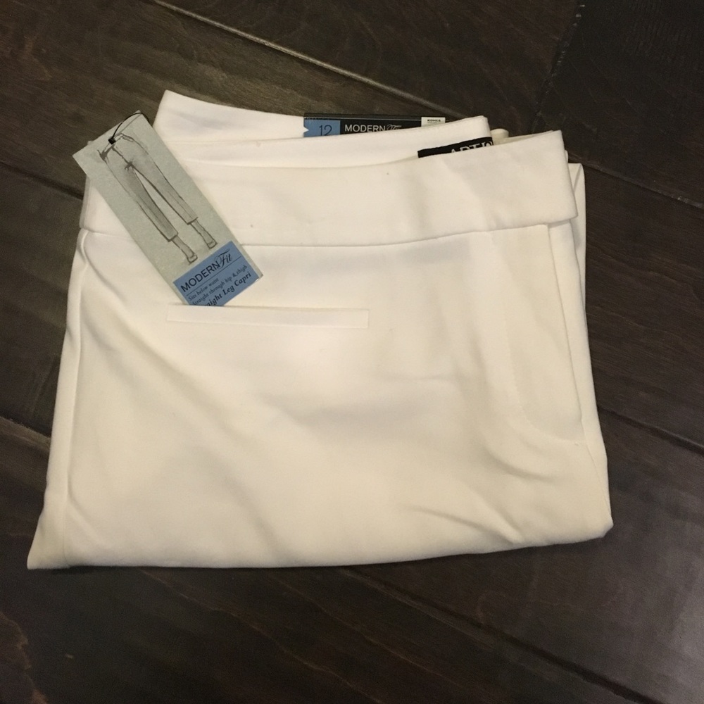 White Capri Work Pants