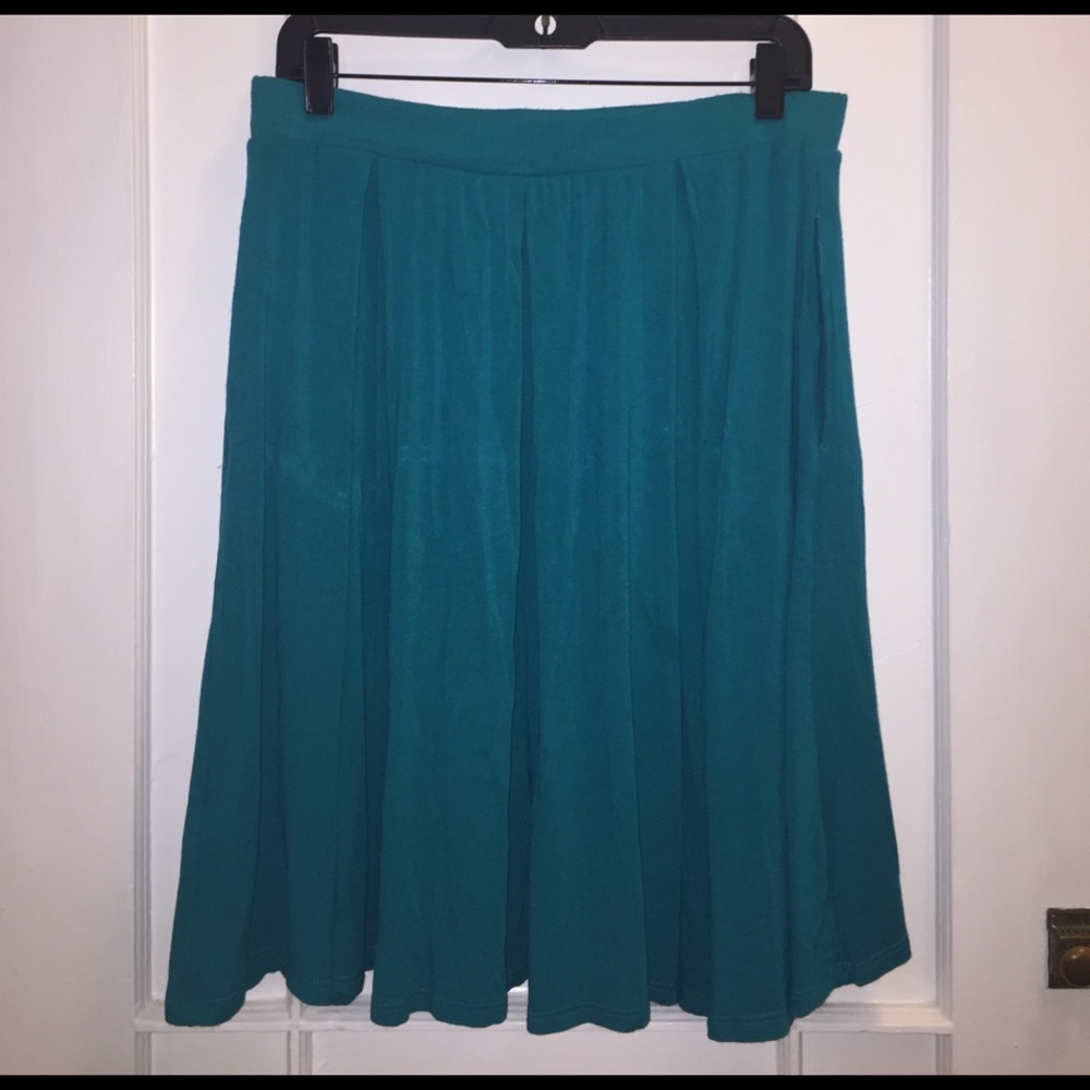 L LuLaRoe Teal Madison