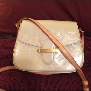Louis Vuitton Vernis Crossbody Pearl