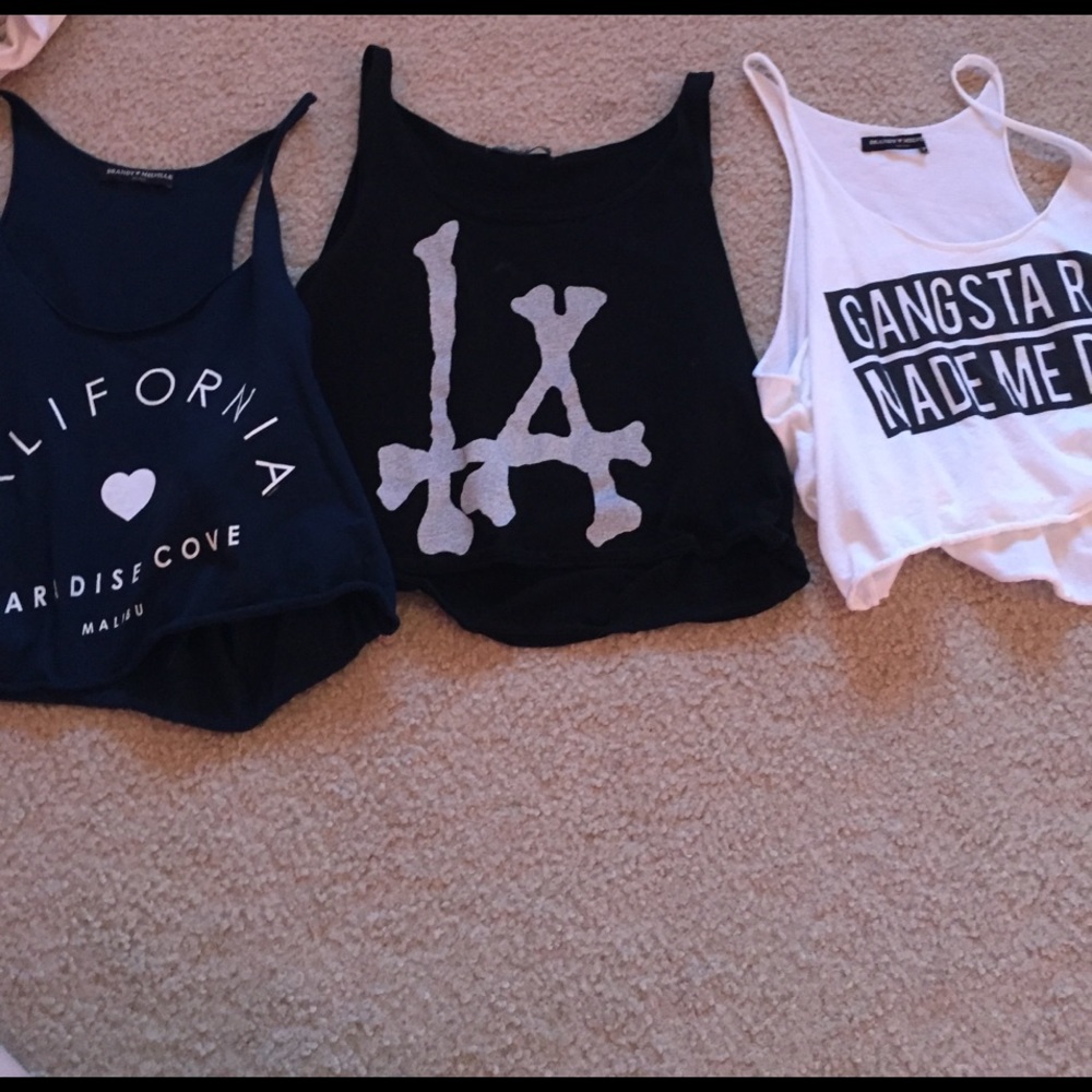 Brandy melville tanks, 3