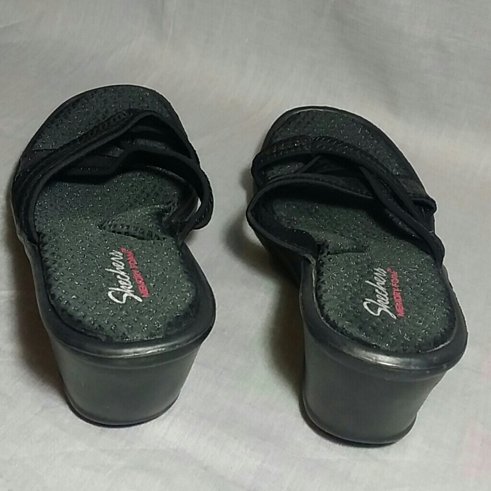 Skechers Memory Foam Sandals 9 M Slides Heels 2.5" - image 3