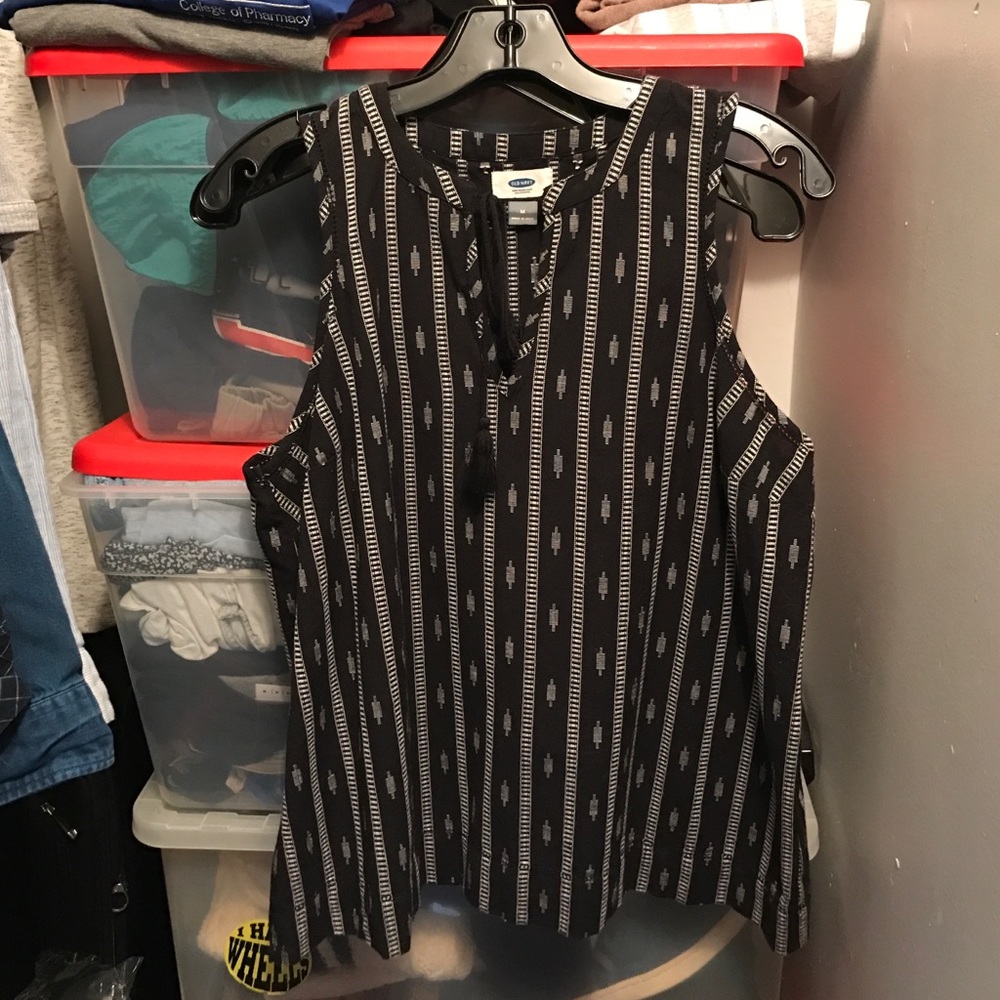Old Navy tank top